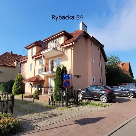 Apartament Rybacka 84/2 شقة كرينيتا مورسكا